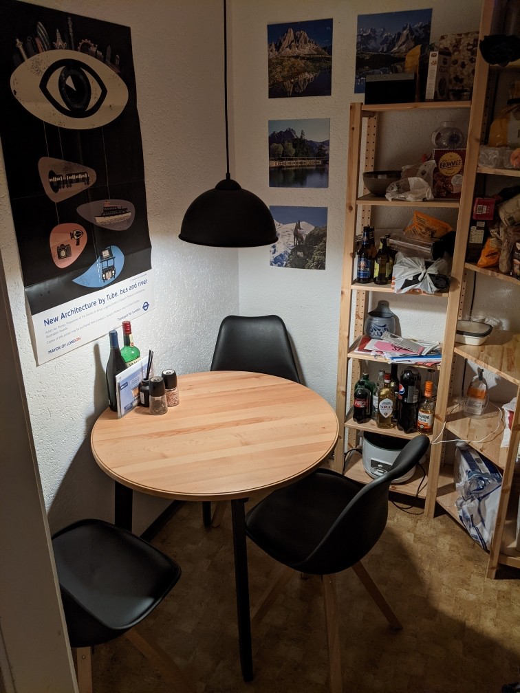 Room in a shared flat, Foto 2 von 3