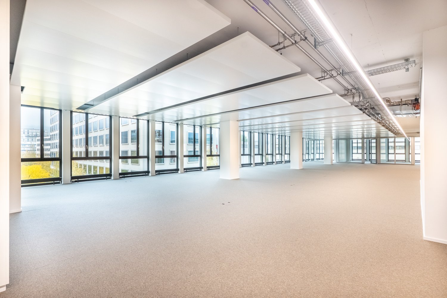 327m² bureau