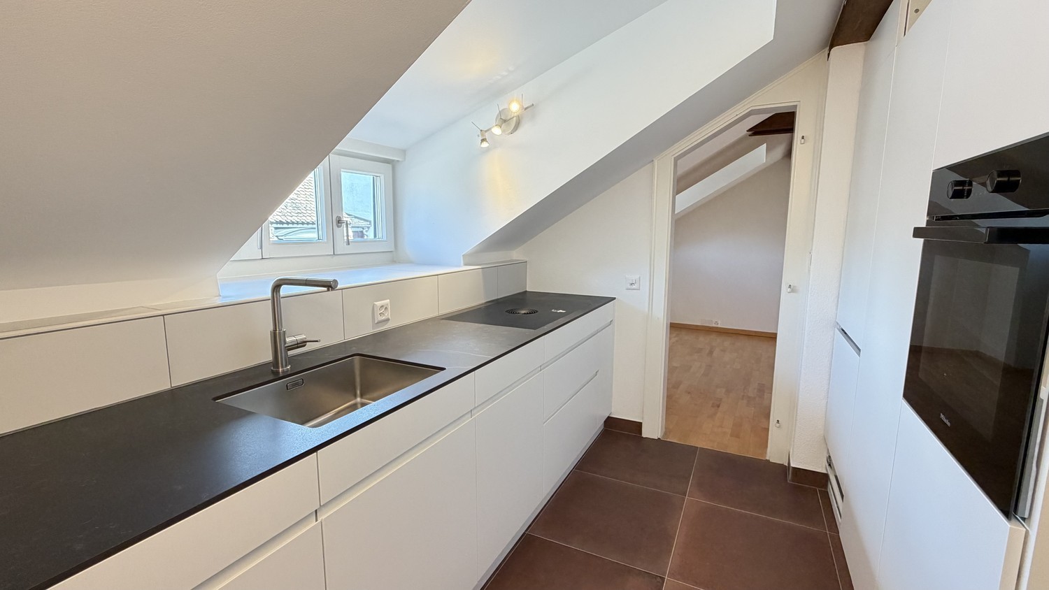 2 ½ rooms attic flat