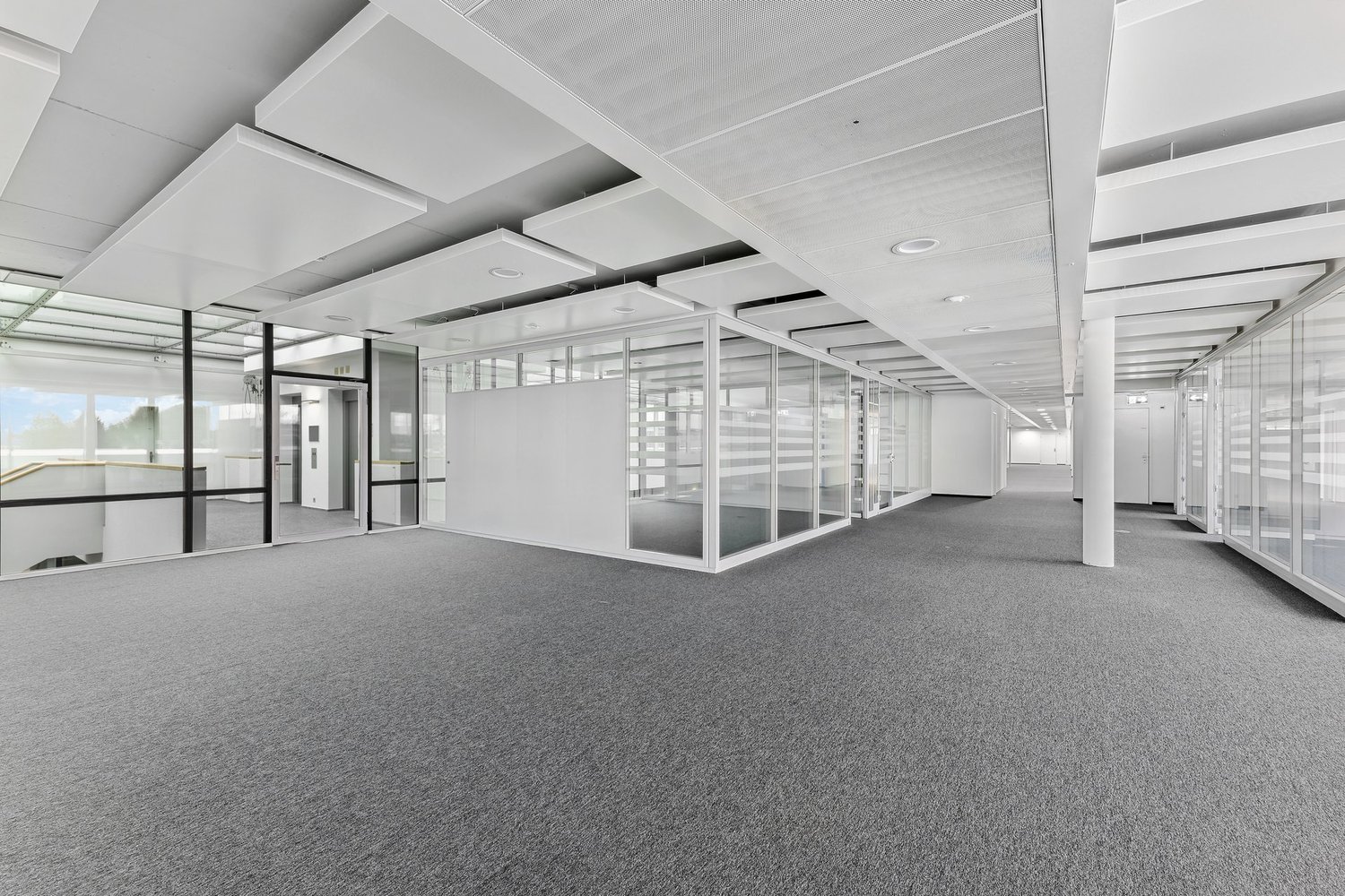 1482m² office, foto 2 di 10