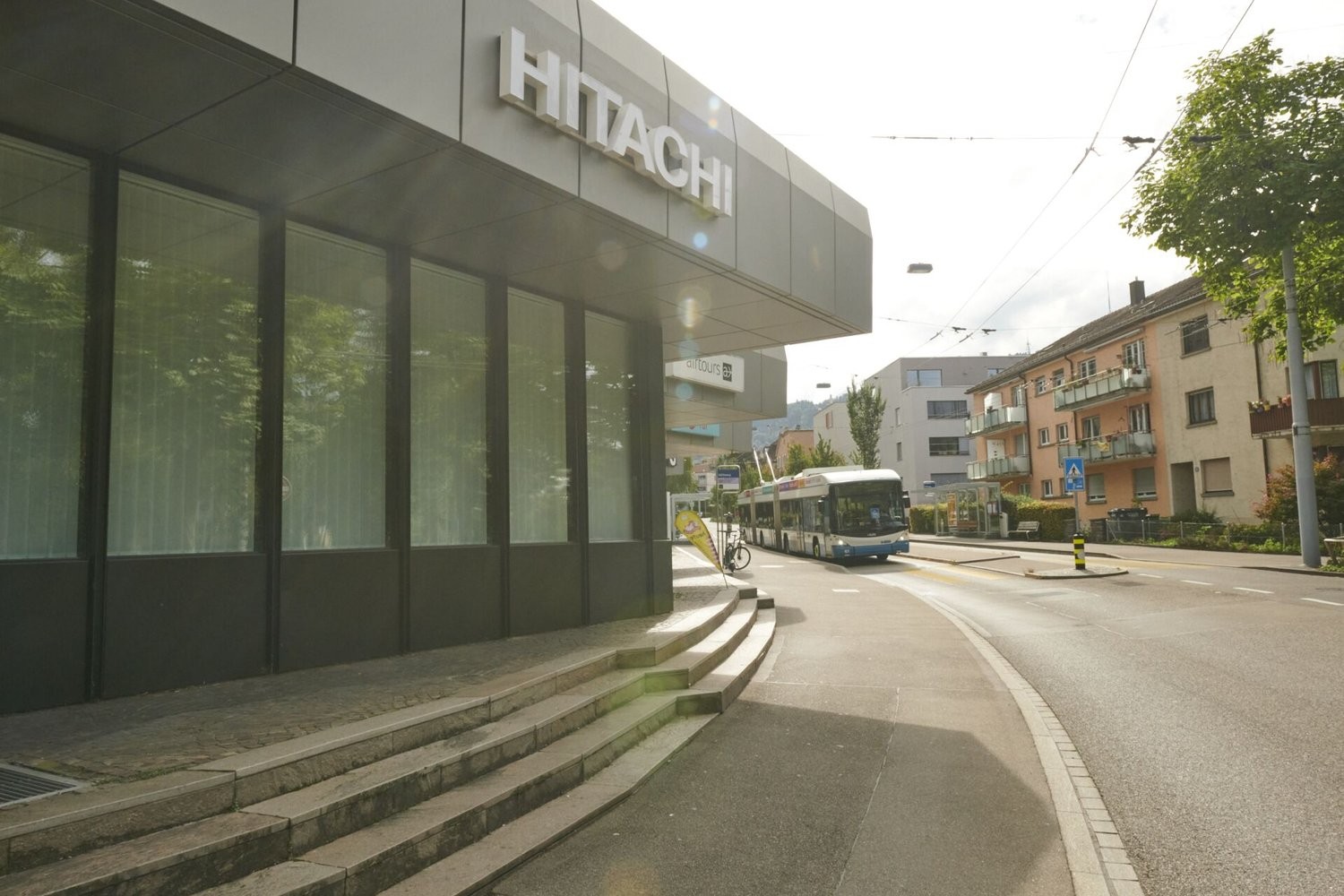 400m² office