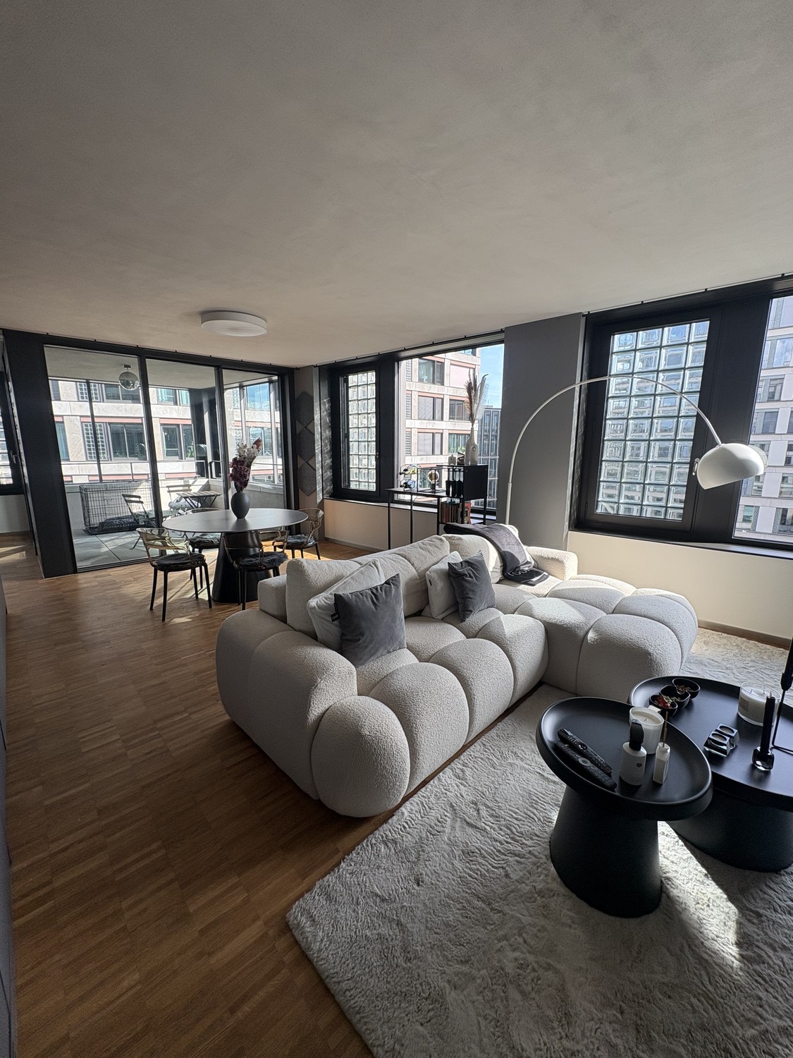 2 ½ rooms apartment