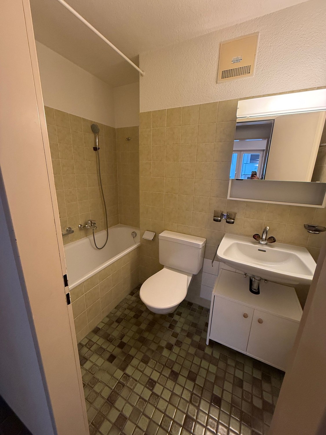 2 ½ rooms apartment