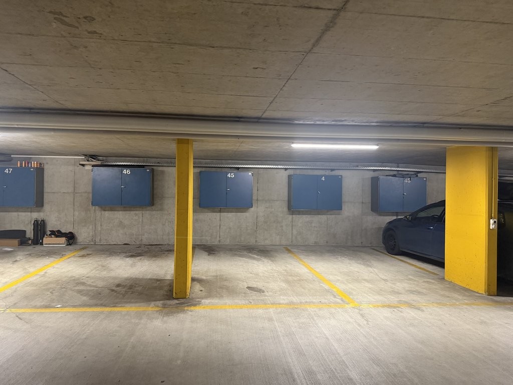 Posto auto sotterraneo, foto 3 di 3