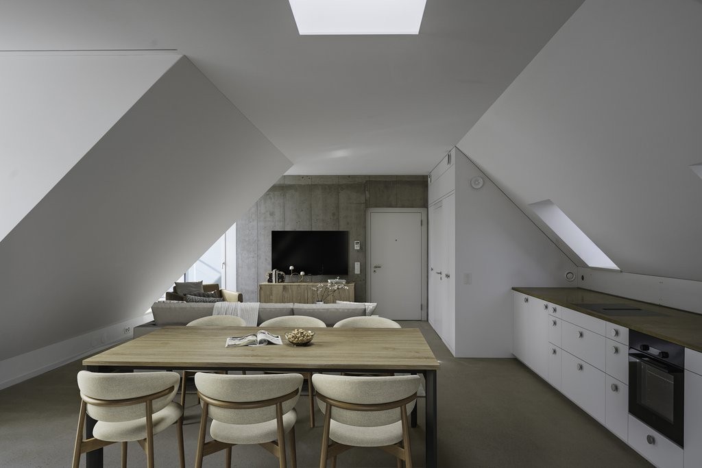 1 ½ rooms roof flat