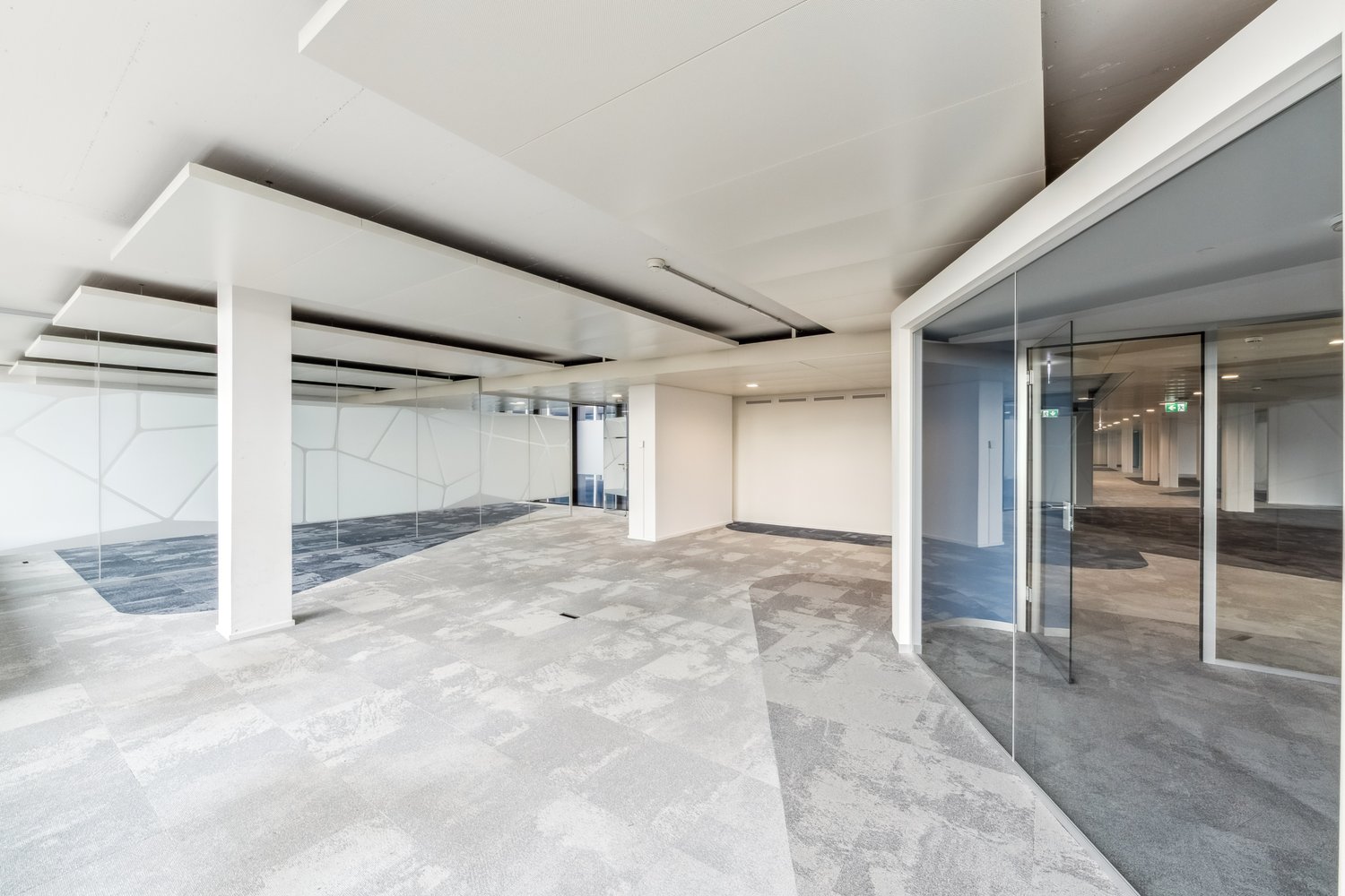 Bureau de 1183m²