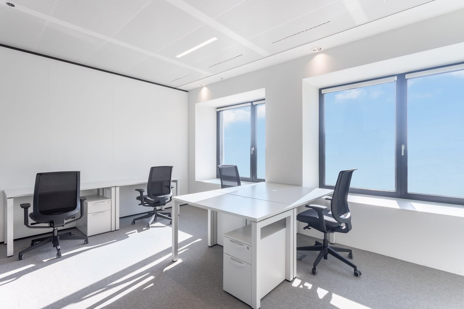 10m² office