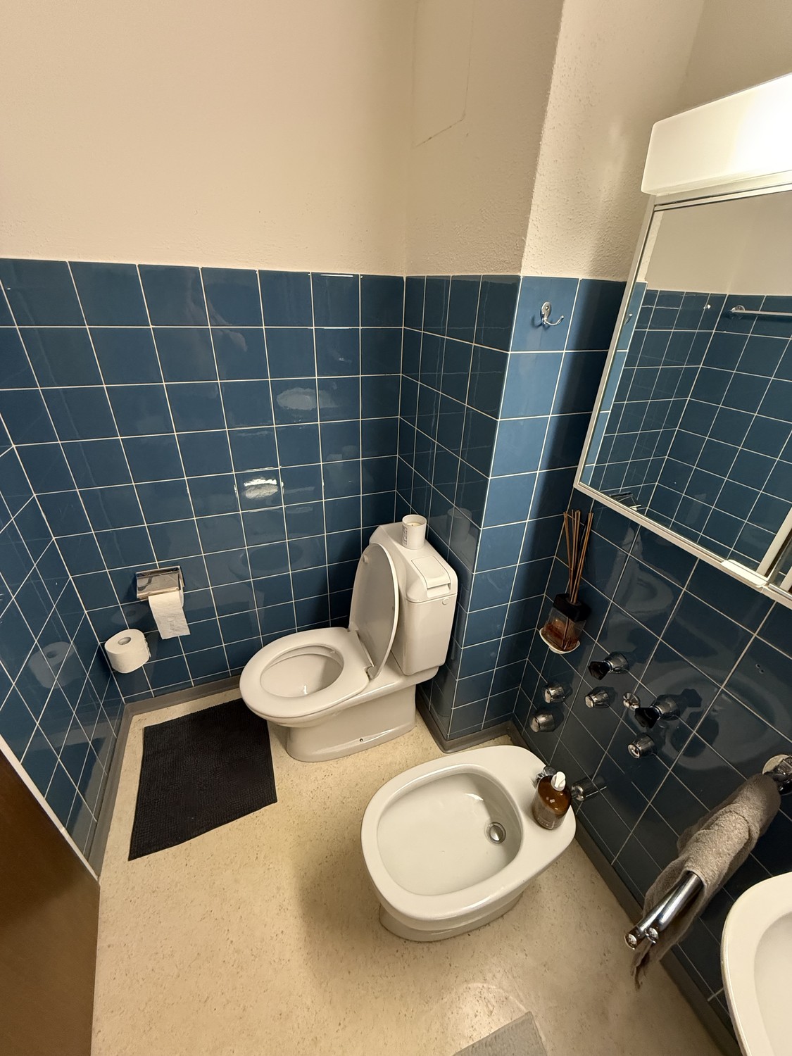 2 rooms apartment