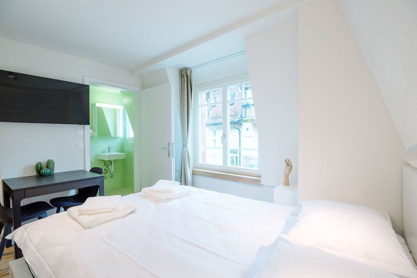 1 room furnished flat