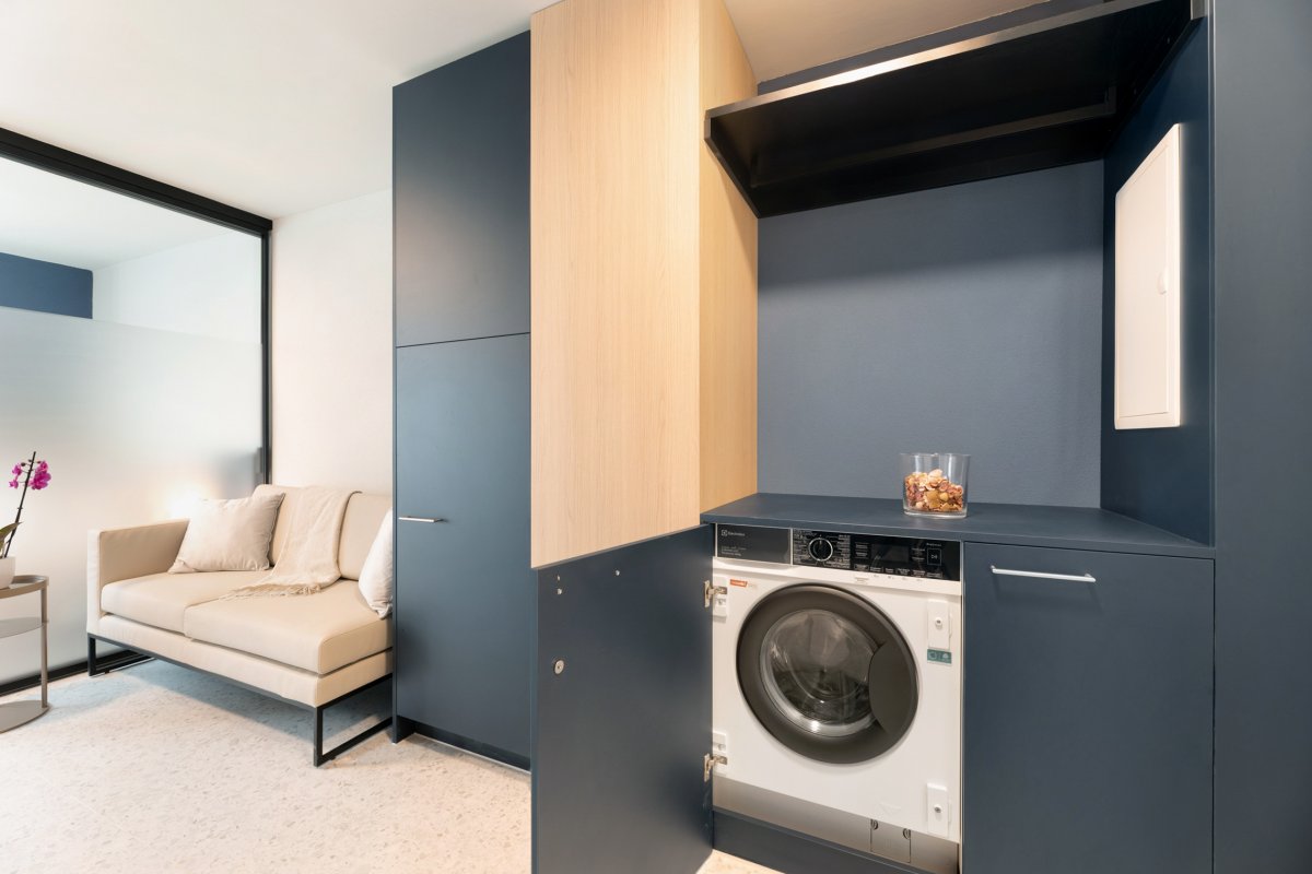 2 rooms furnished flat
