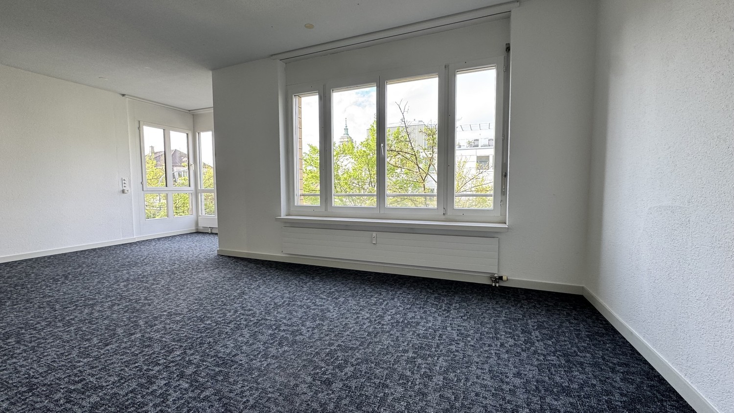 175m² commercial