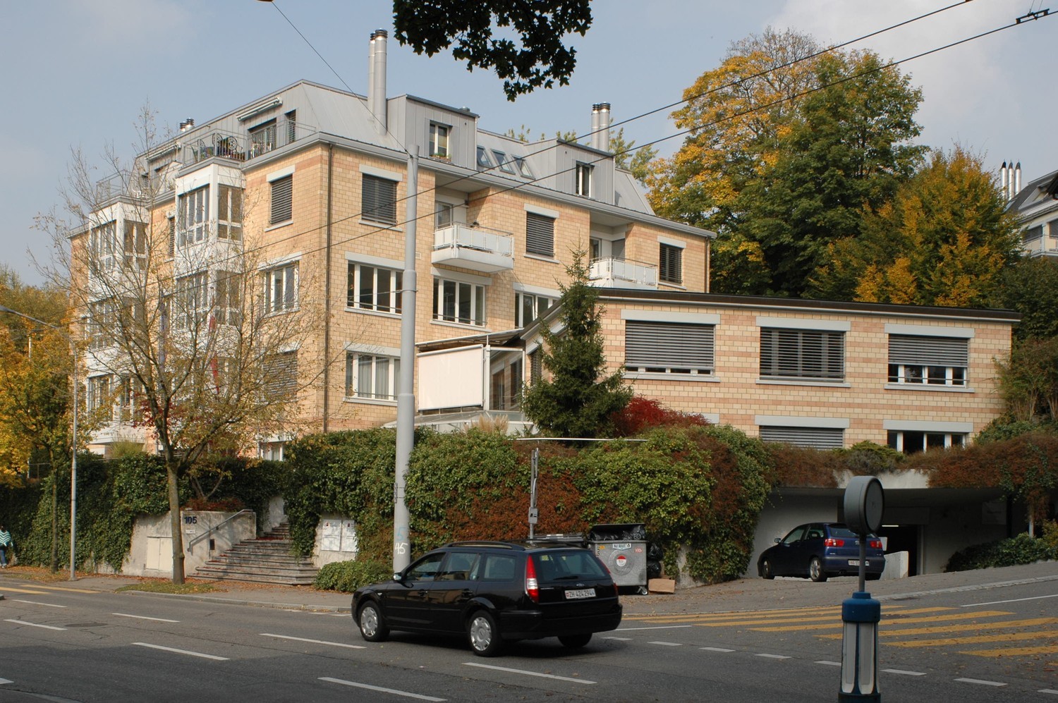 175m² commercial