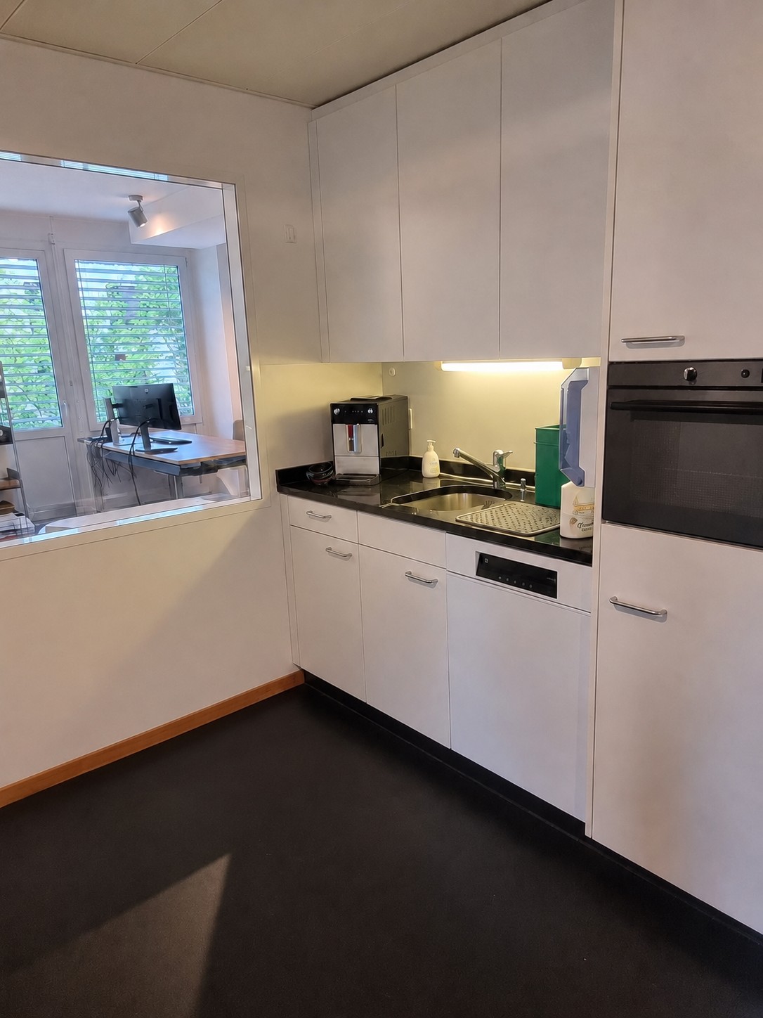 165m² ufficio