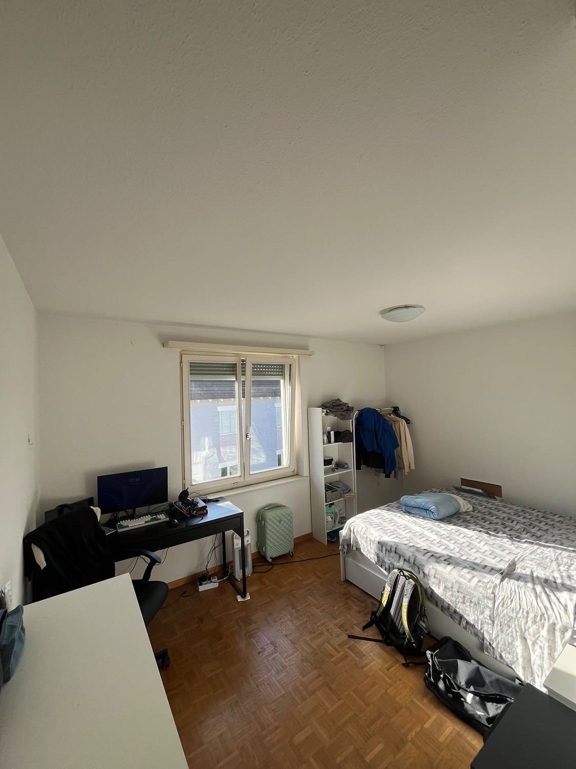 Chambre en colocation, photo 1 sur 6