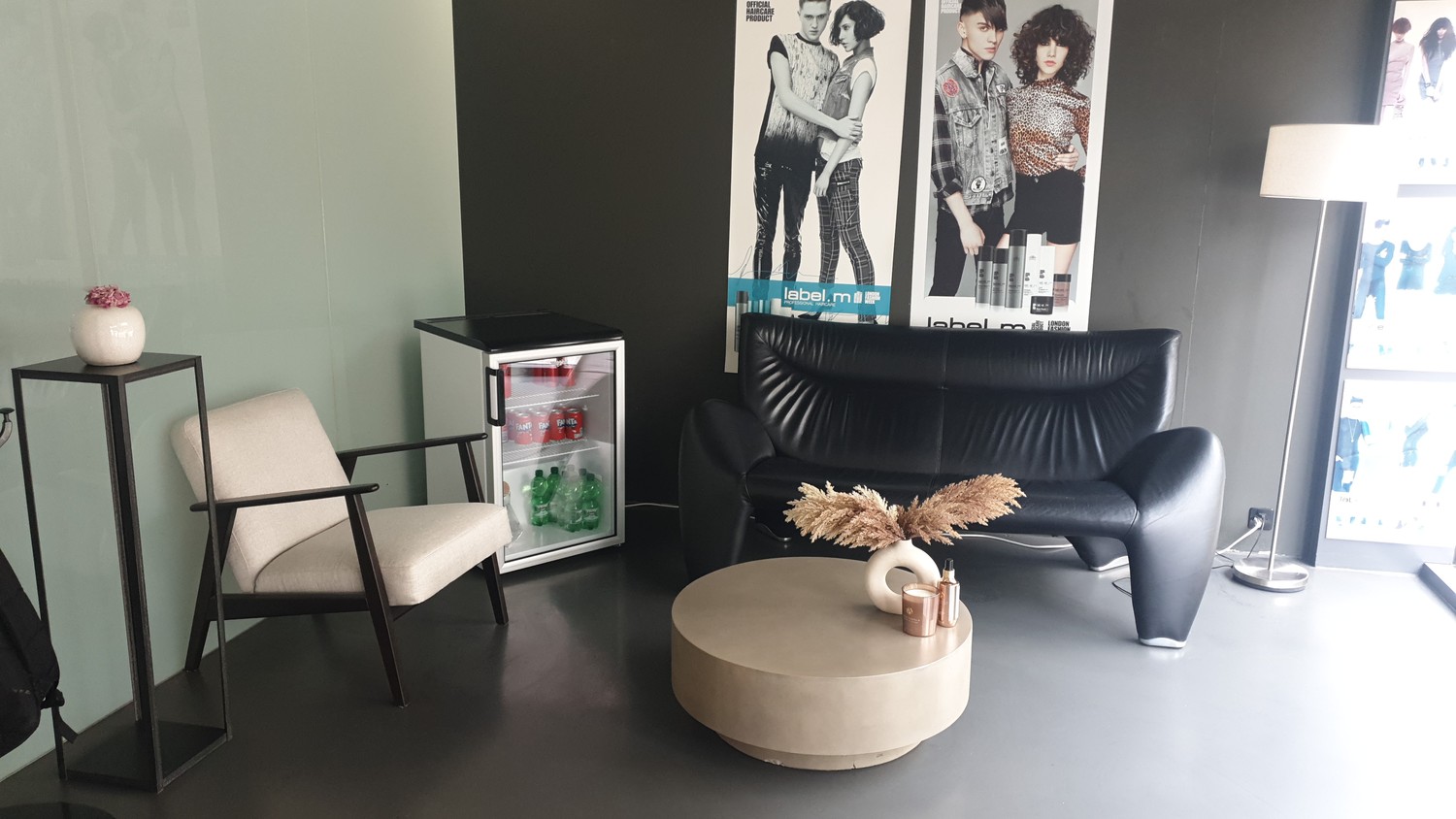86m² commercial