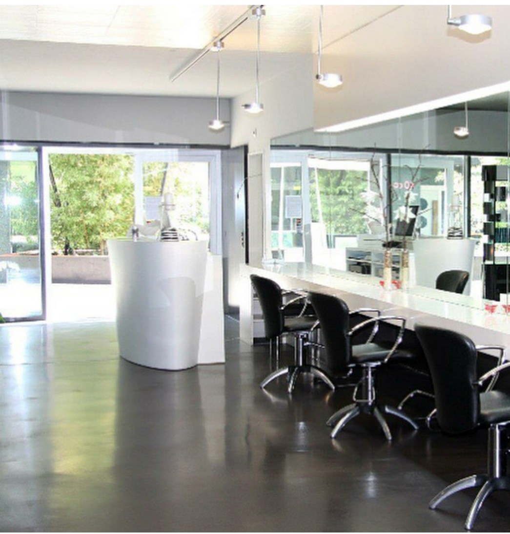 86m² commercial