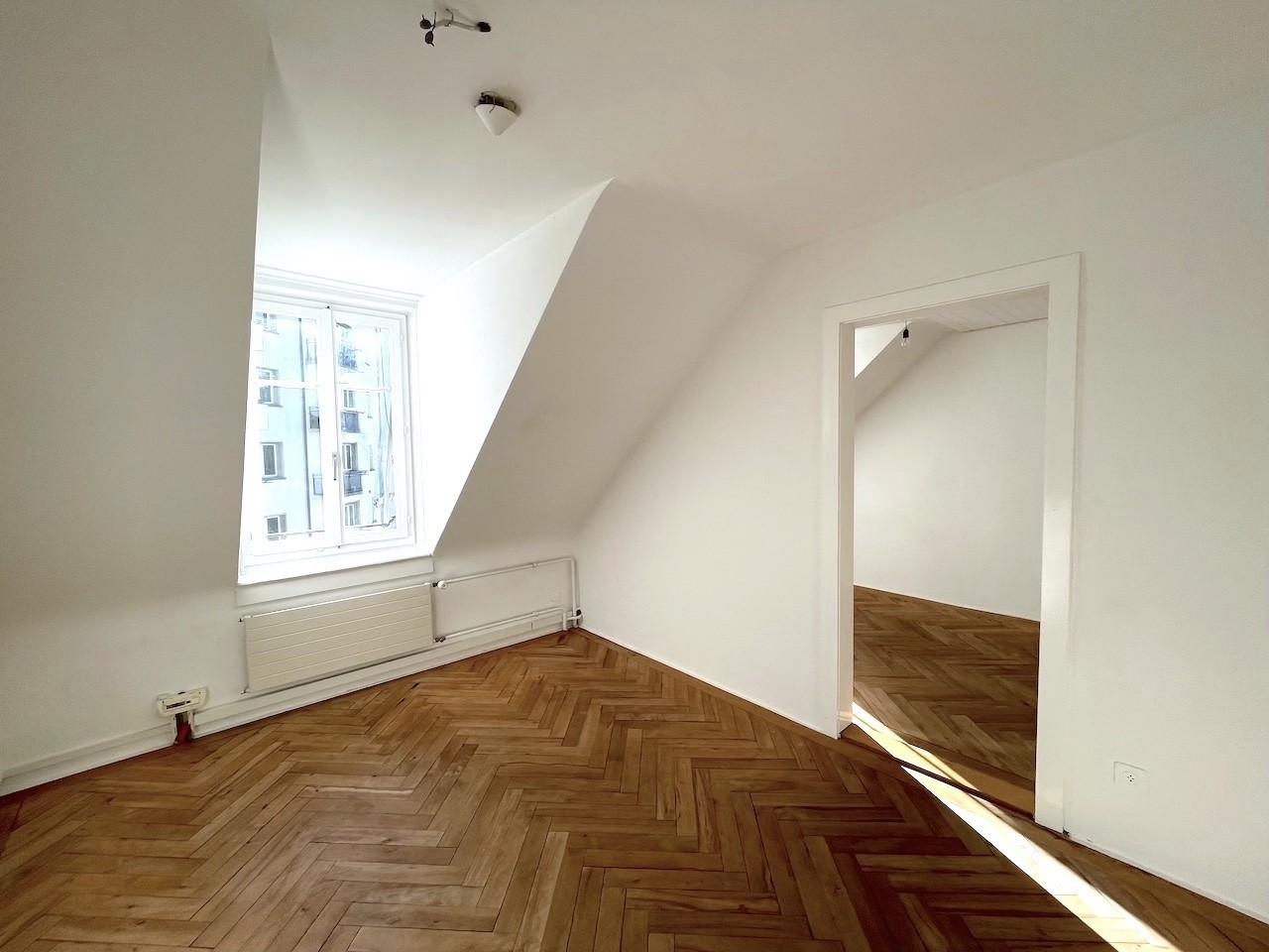 Chambre dans un appartement partagé