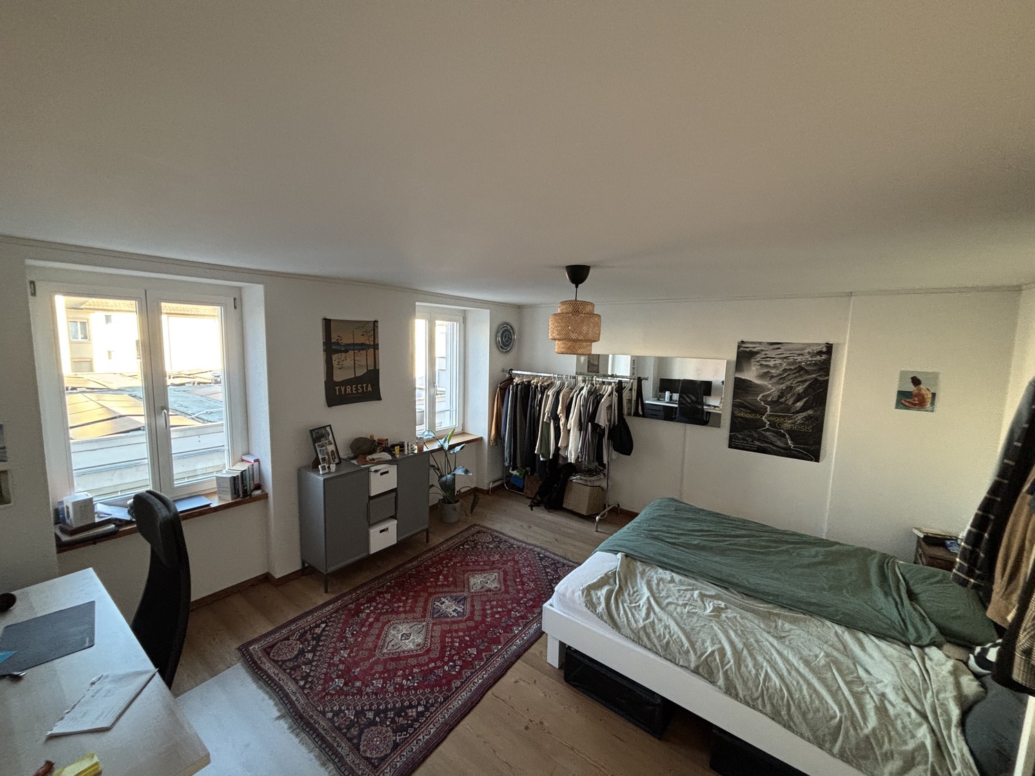 Chambre en colocation, photo 1 sur 3
