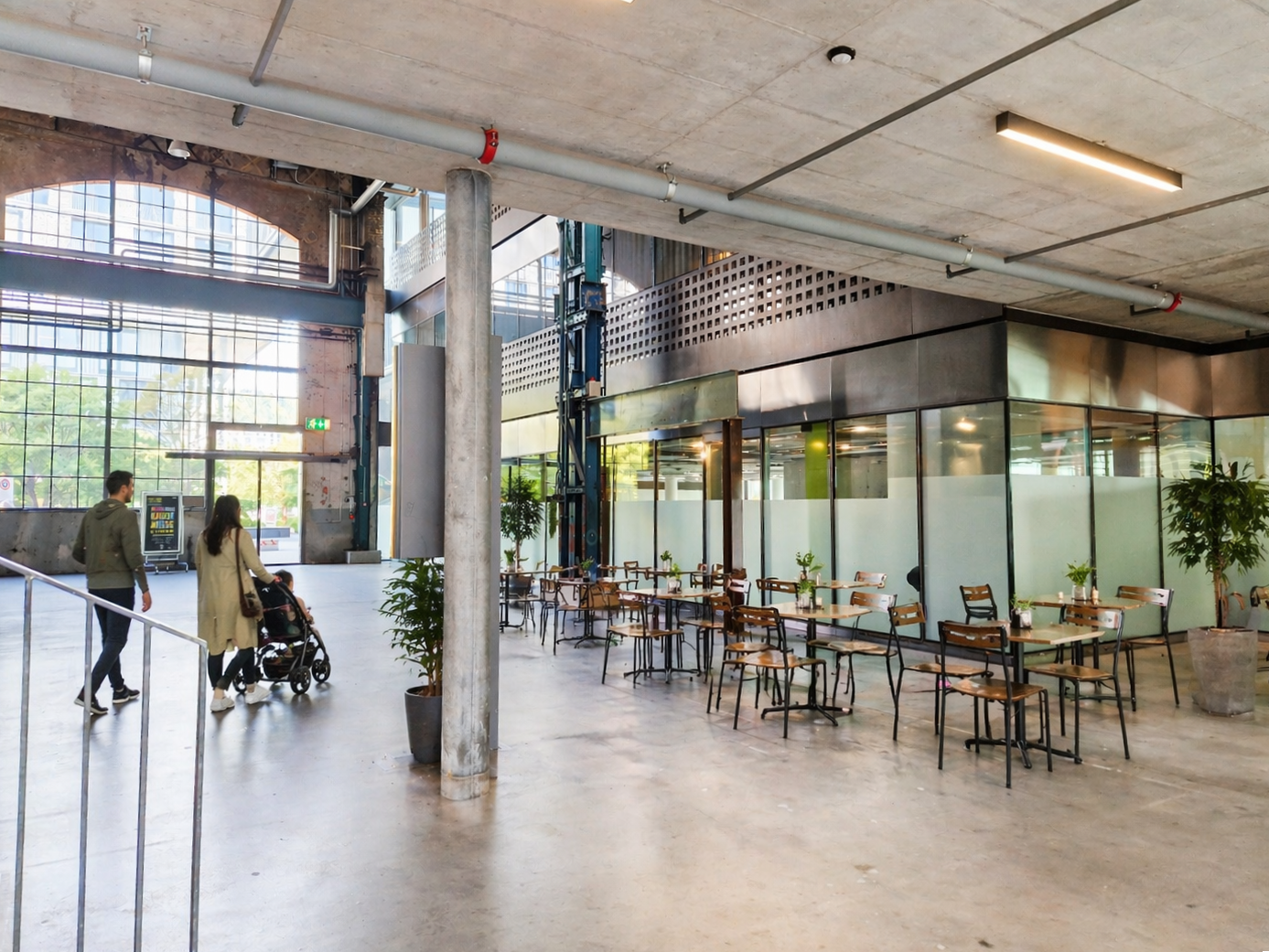 Magasin de 380m²