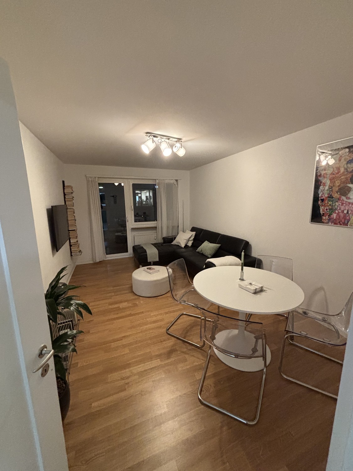 Room in a shared flat, Foto 2 von 3