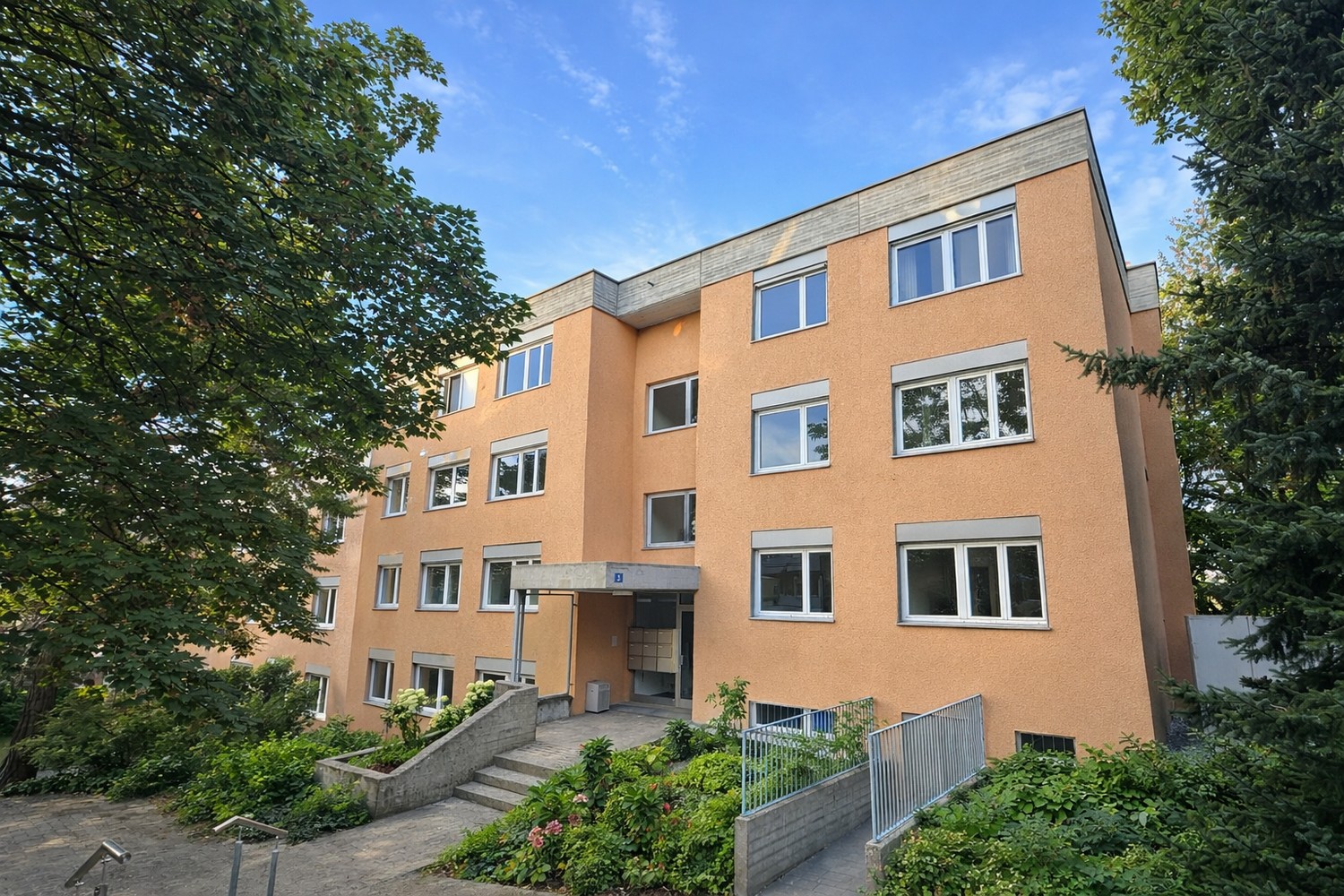 Appartamento di 2 ½ locali, foto 1 di 9