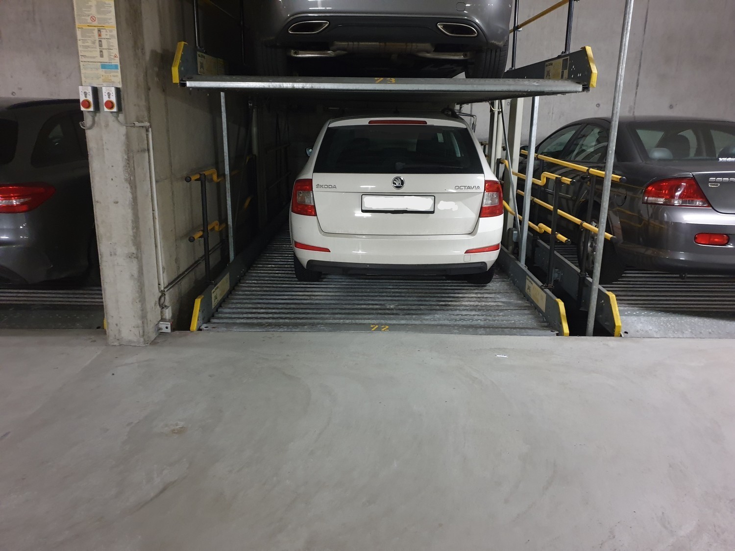 Open slot, Foto 1 von 2