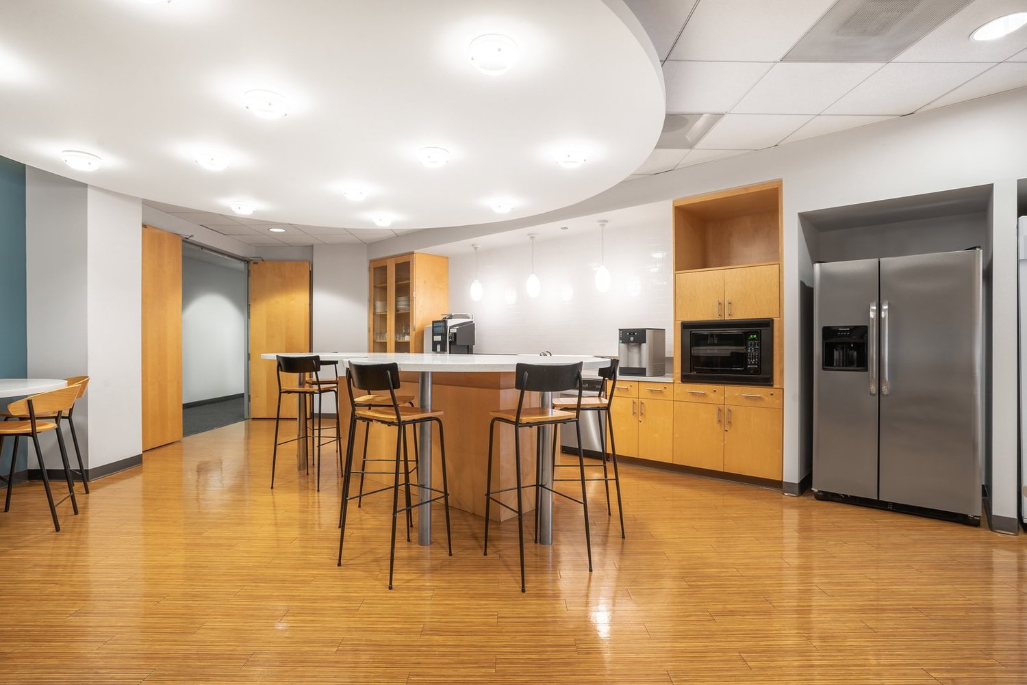 150m² office