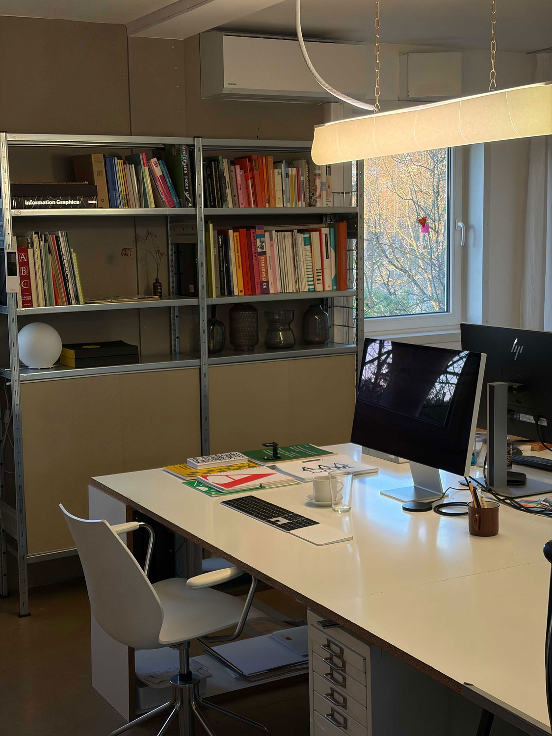 Office, Foto 3 von 6