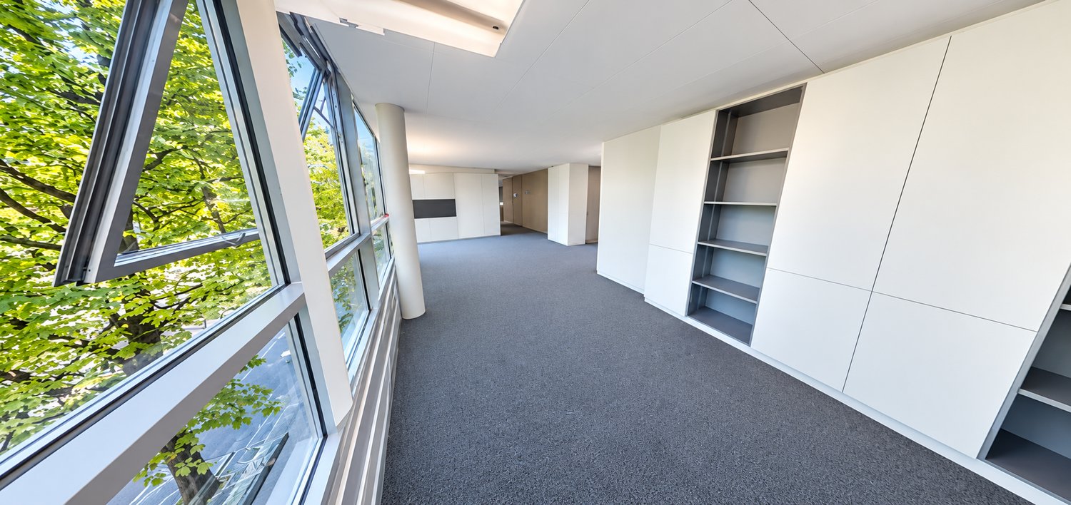 Bureau de 121m²