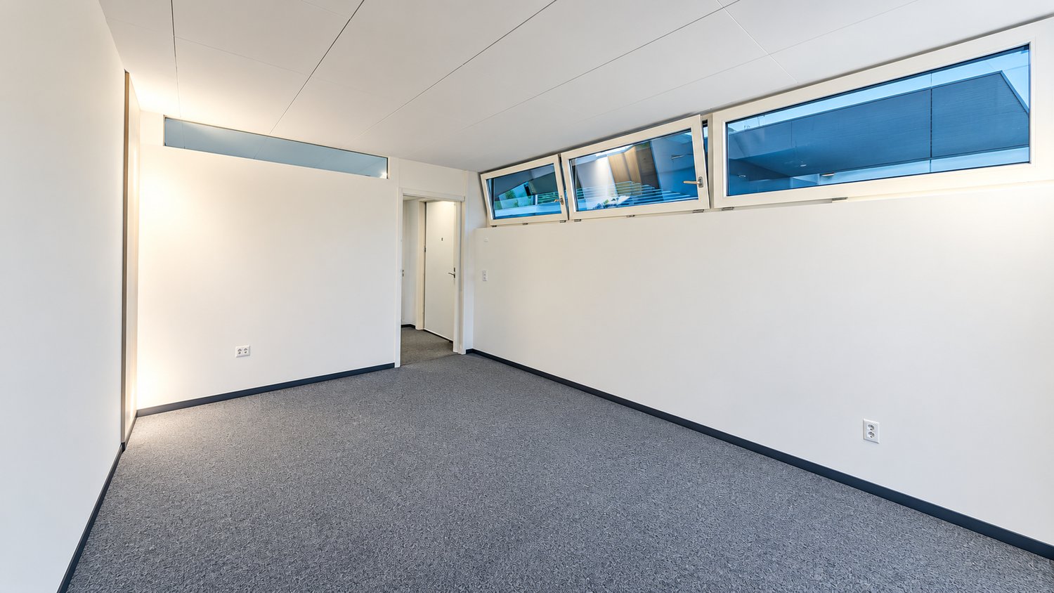 Bureau de 121m²