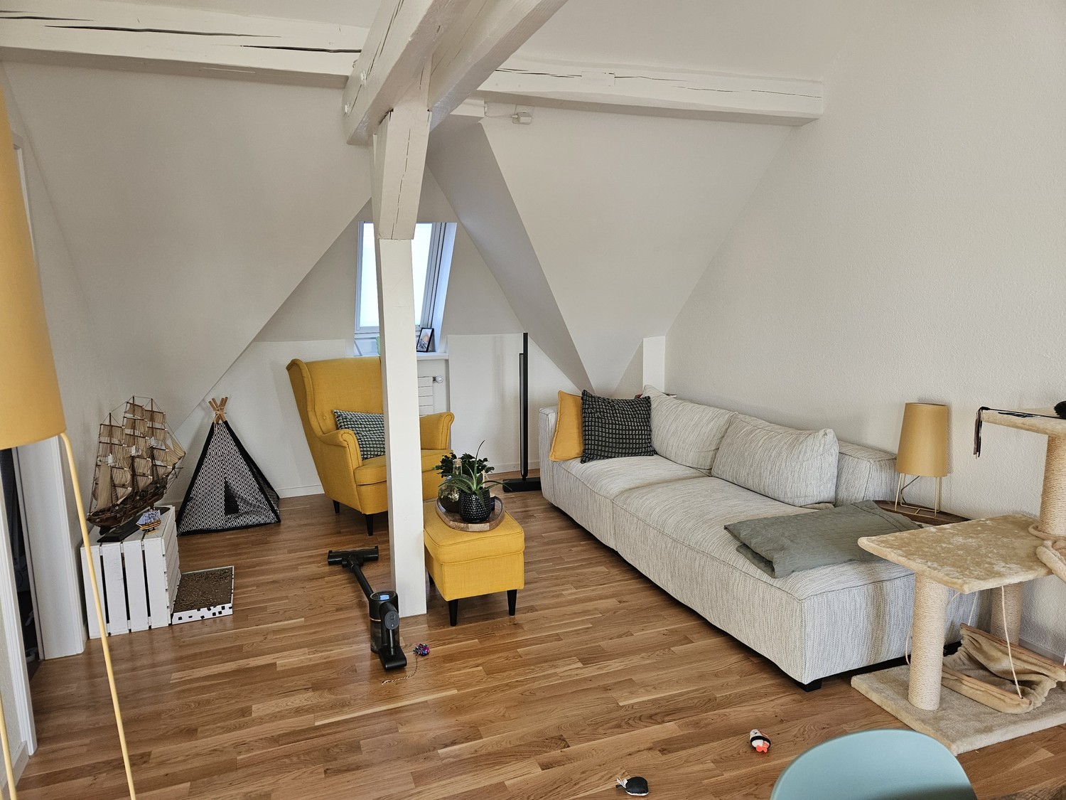 Appartamento di 2 ½ locali, foto 1 di 10