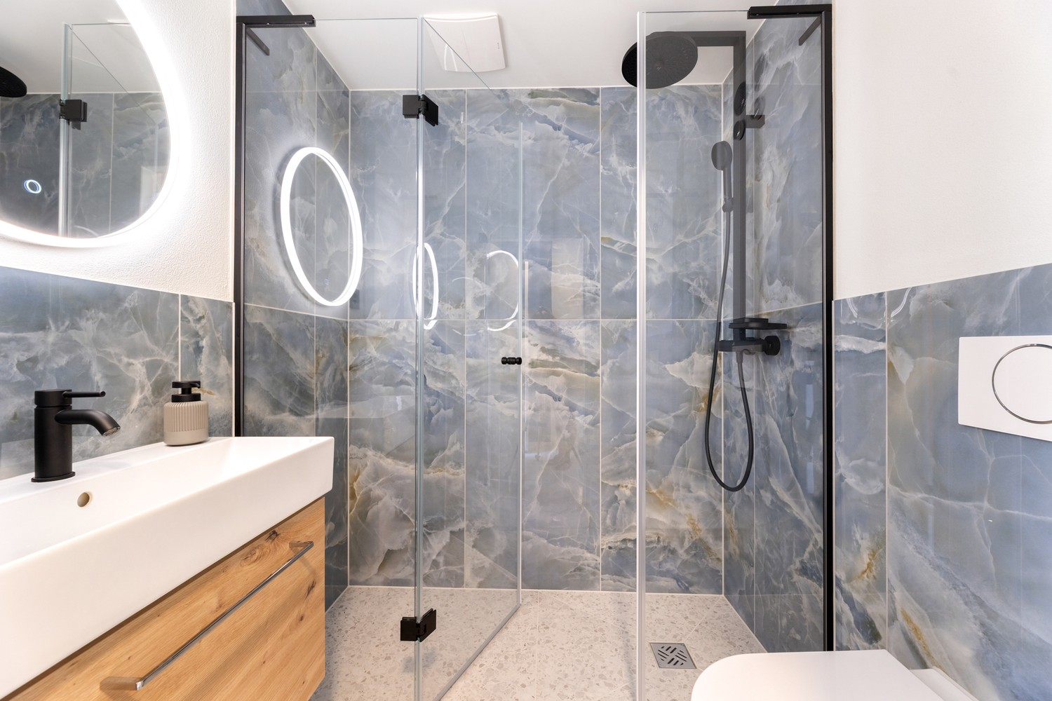 1 ½ Zimmer möblierte Wohnung
