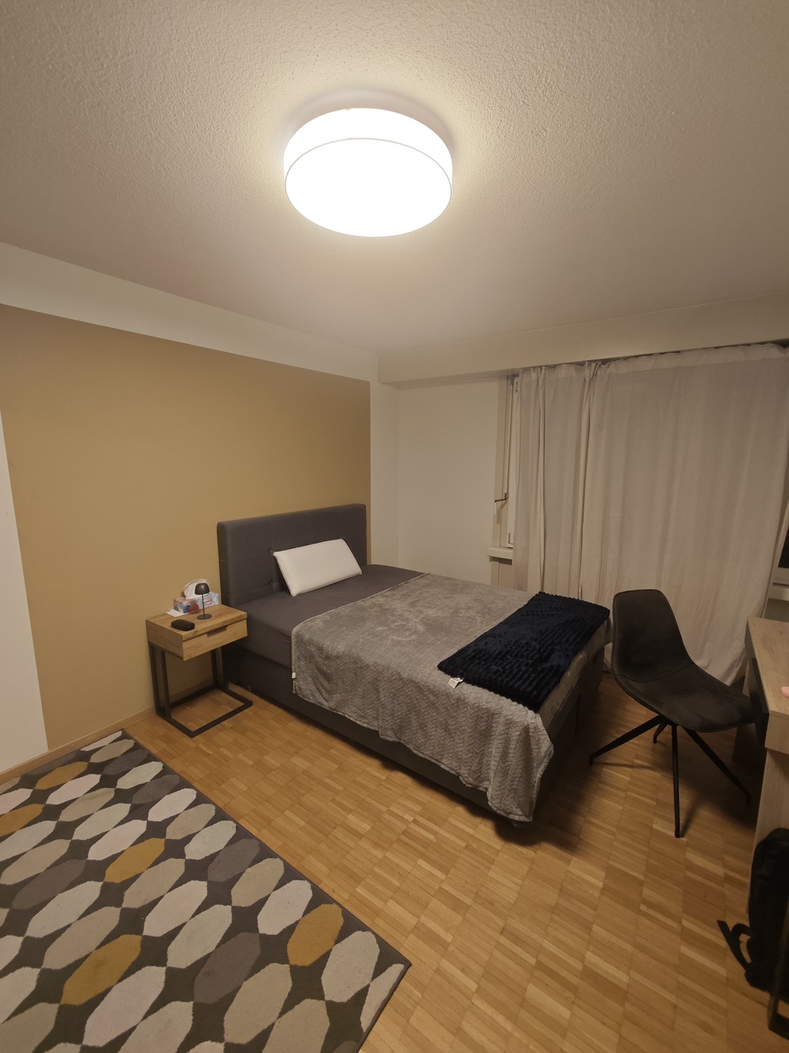Room in a shared flat, Foto 2 von 3