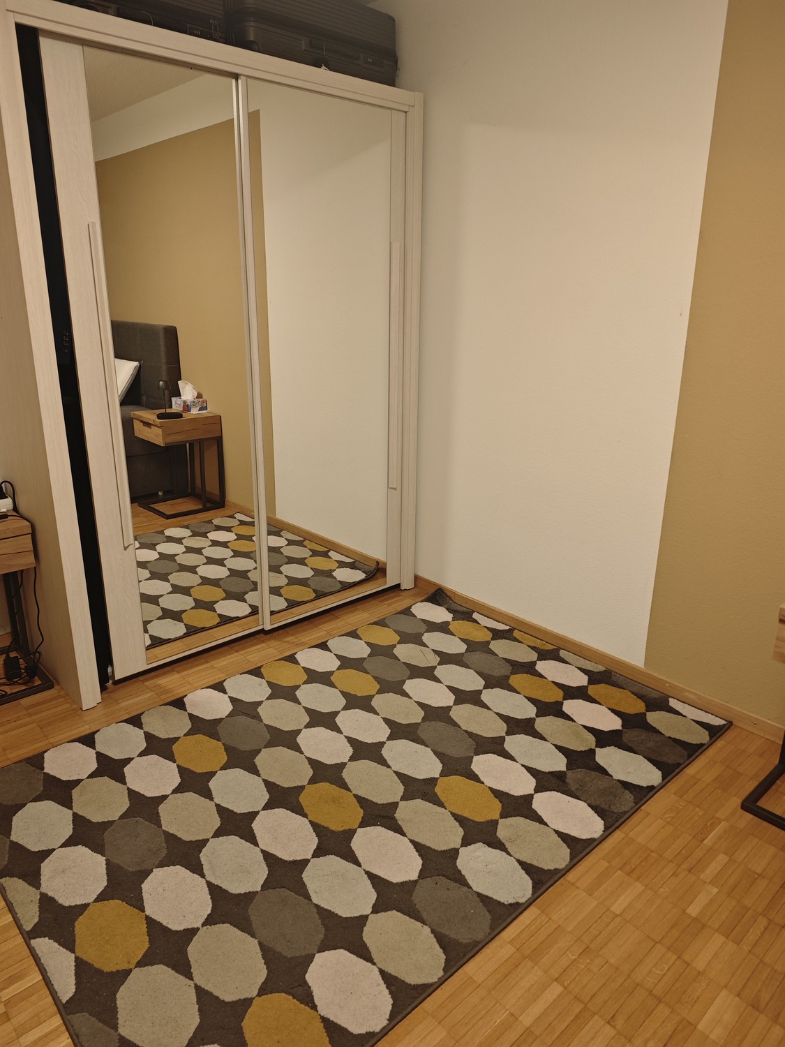 Room in a shared flat, Foto 3 von 3
