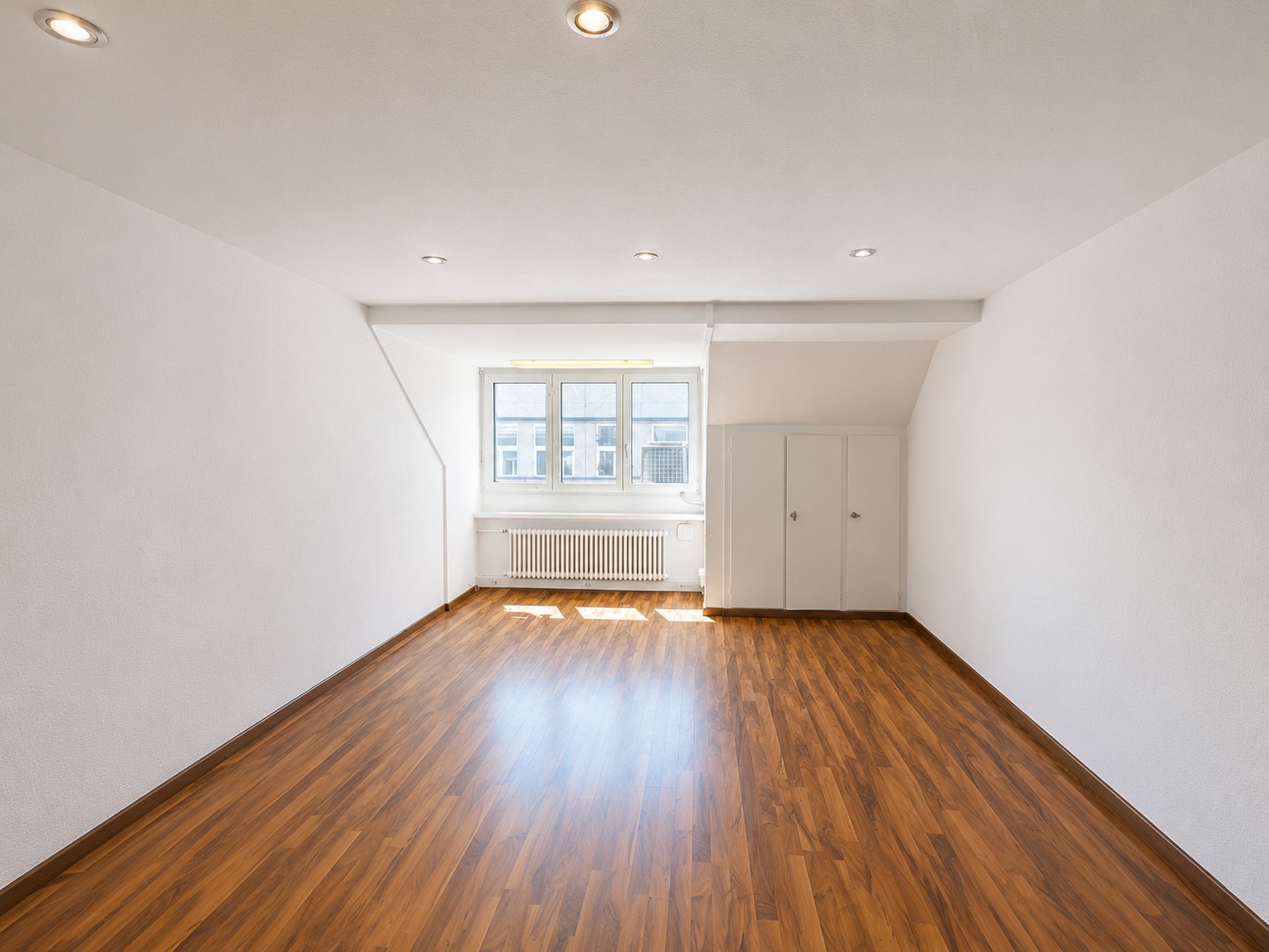 174m² ufficio
