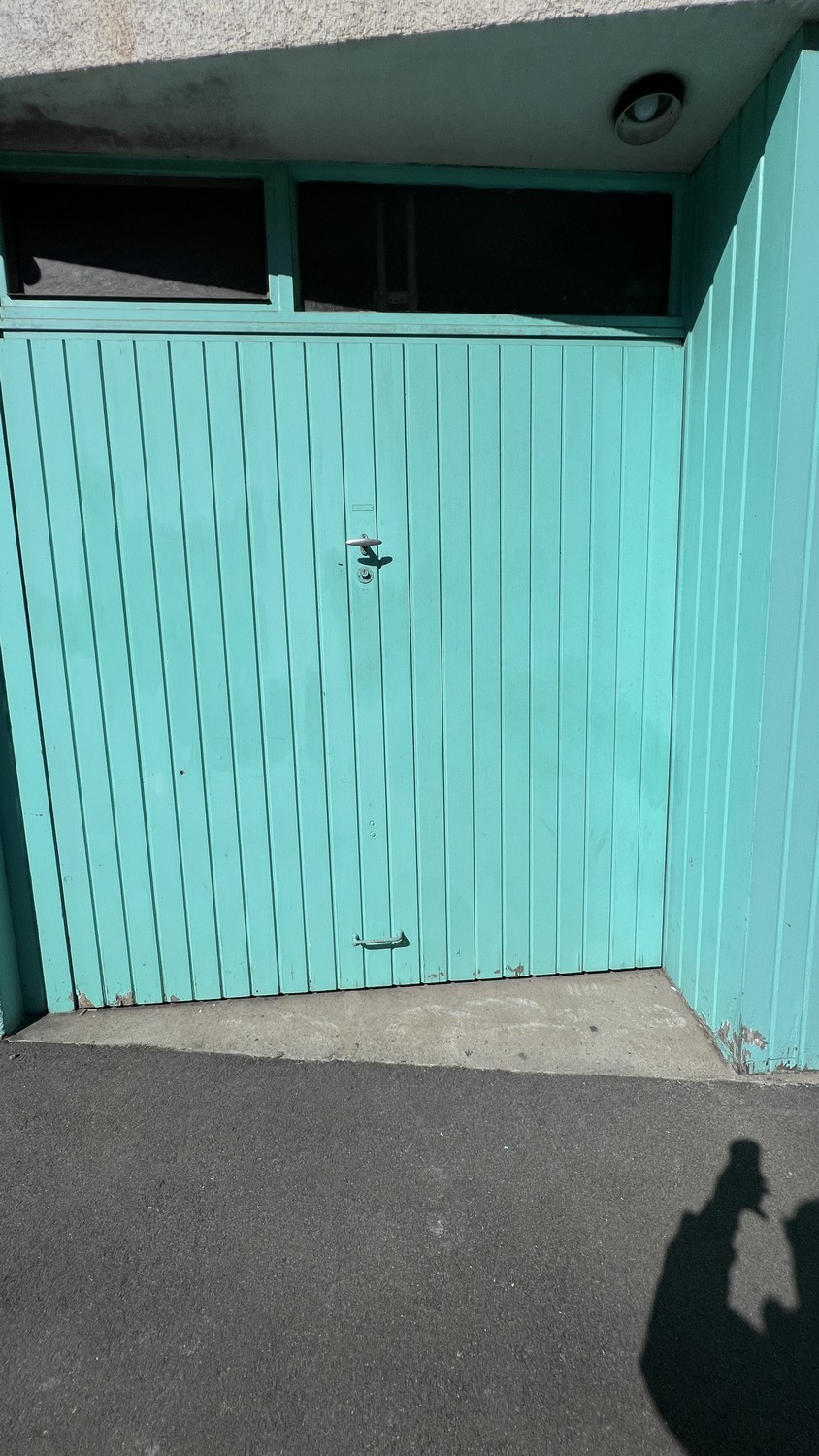 Underground slot