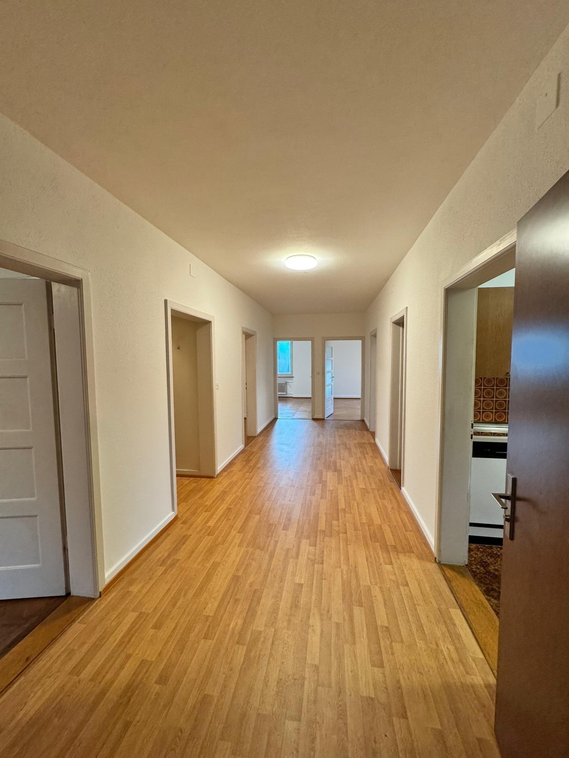 Room in a shared flat, Foto 1 von 6