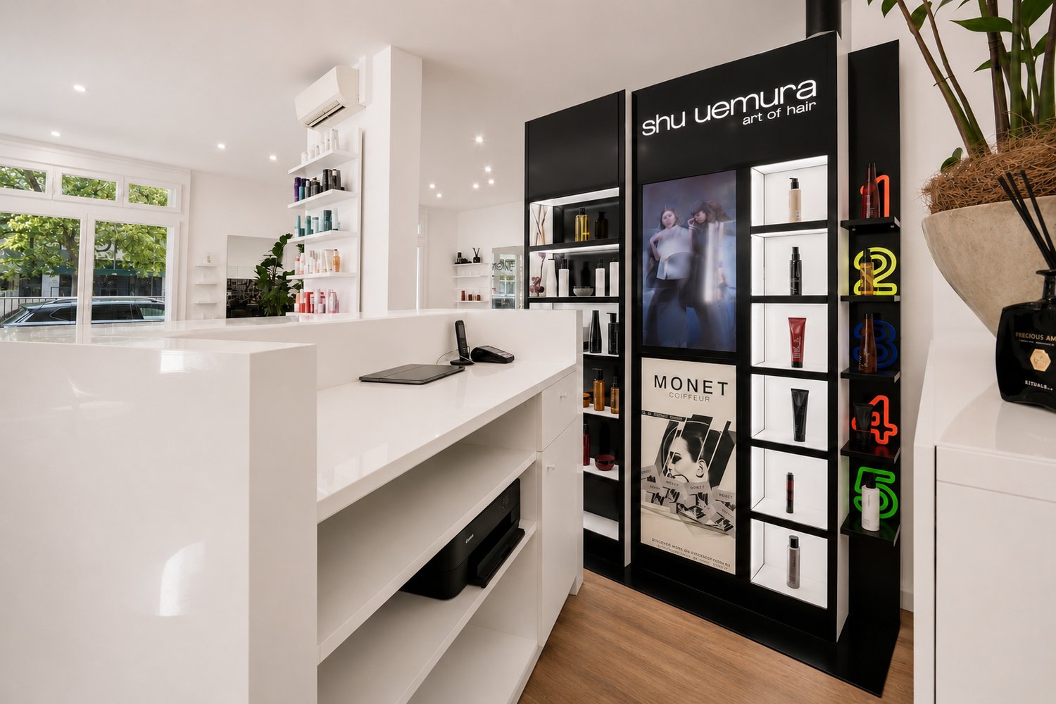 58m² hairdresser