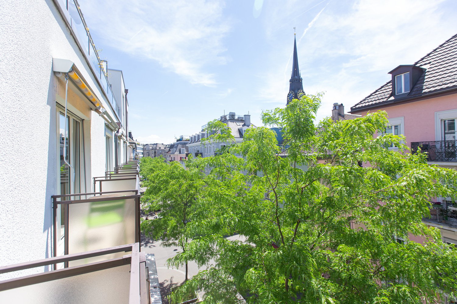 1-Zimmer-Wohnung möbliert