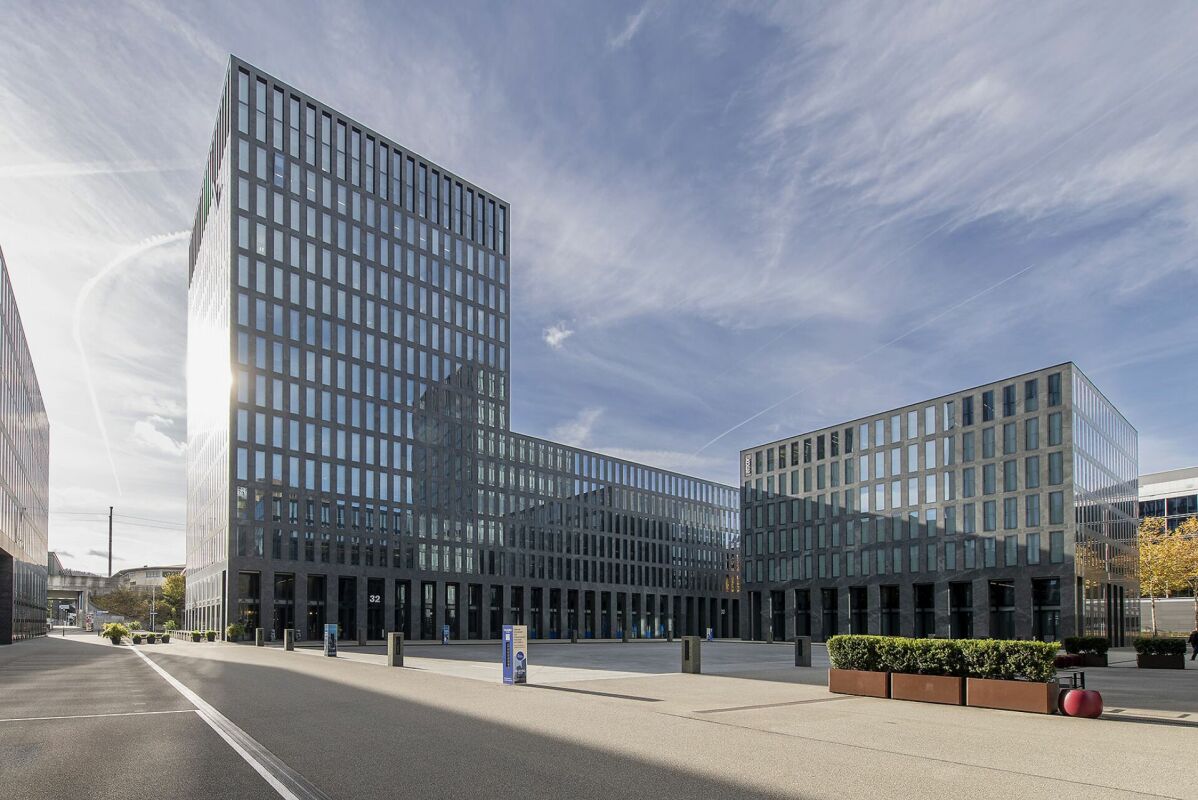1986m² office