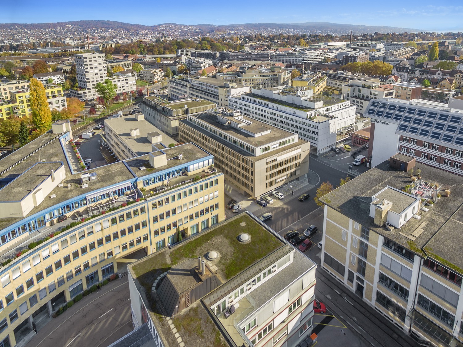 798m² bureau