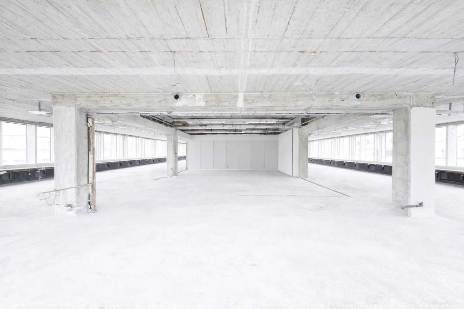 798m² bureau