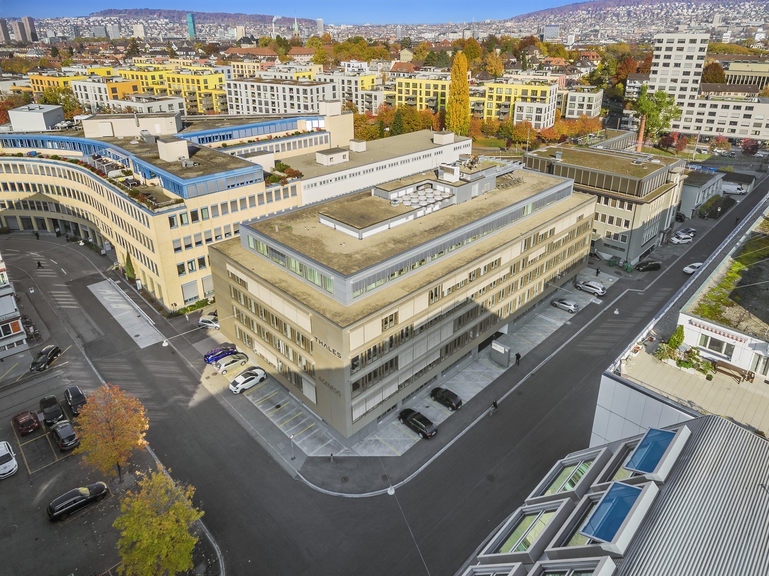 798m² bureau