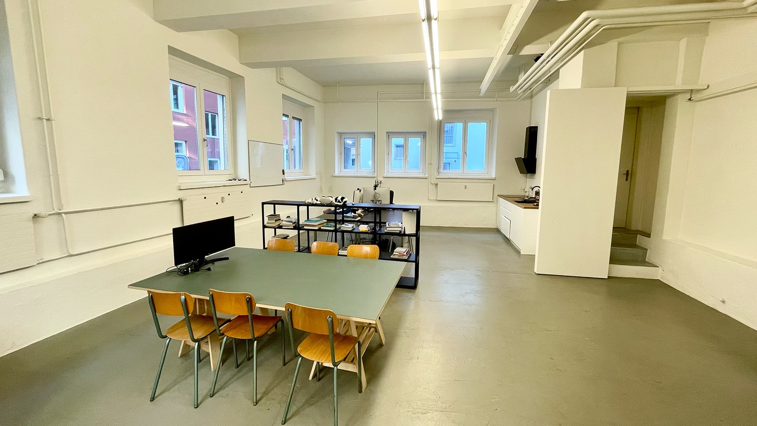 45m² office