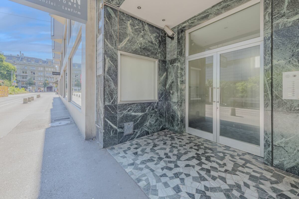 370m² de bureaux