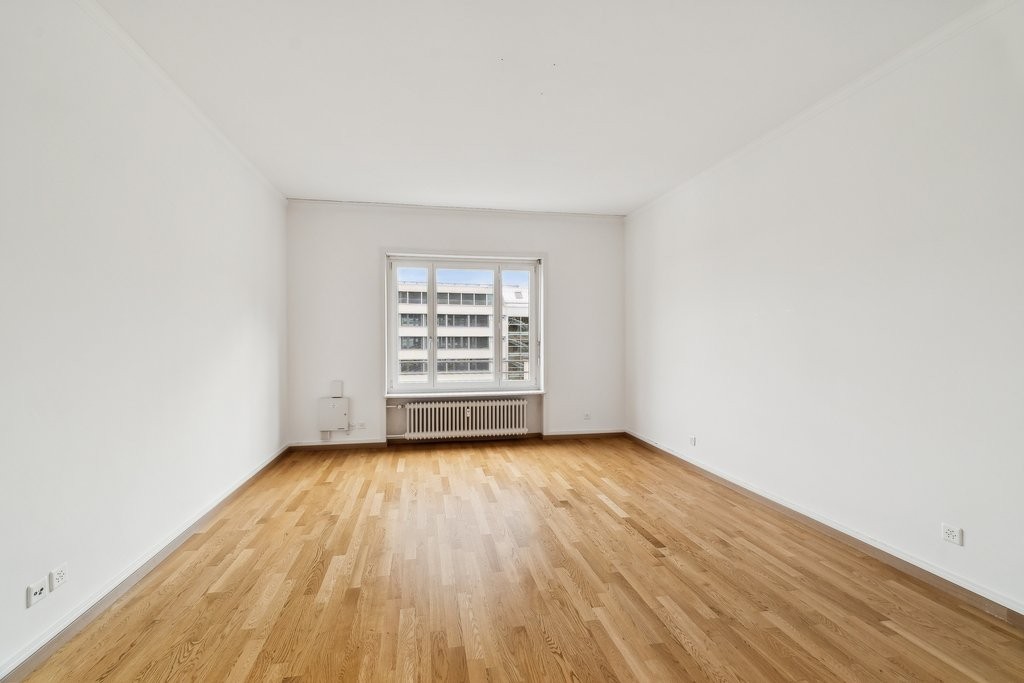 5 rooms apartment (7)