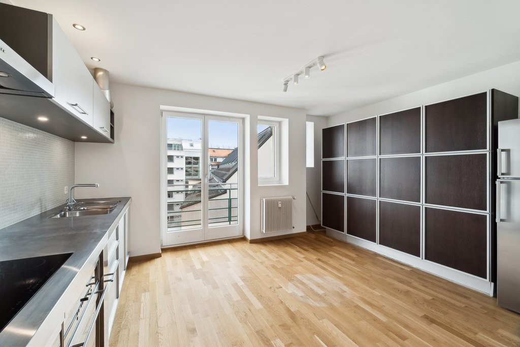 5 rooms apartment (10)