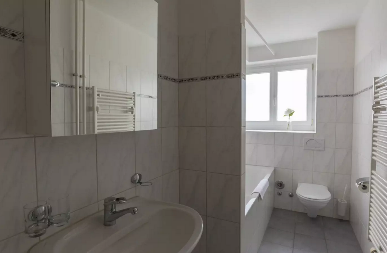 Room in a shared flat, Foto 3 von 4