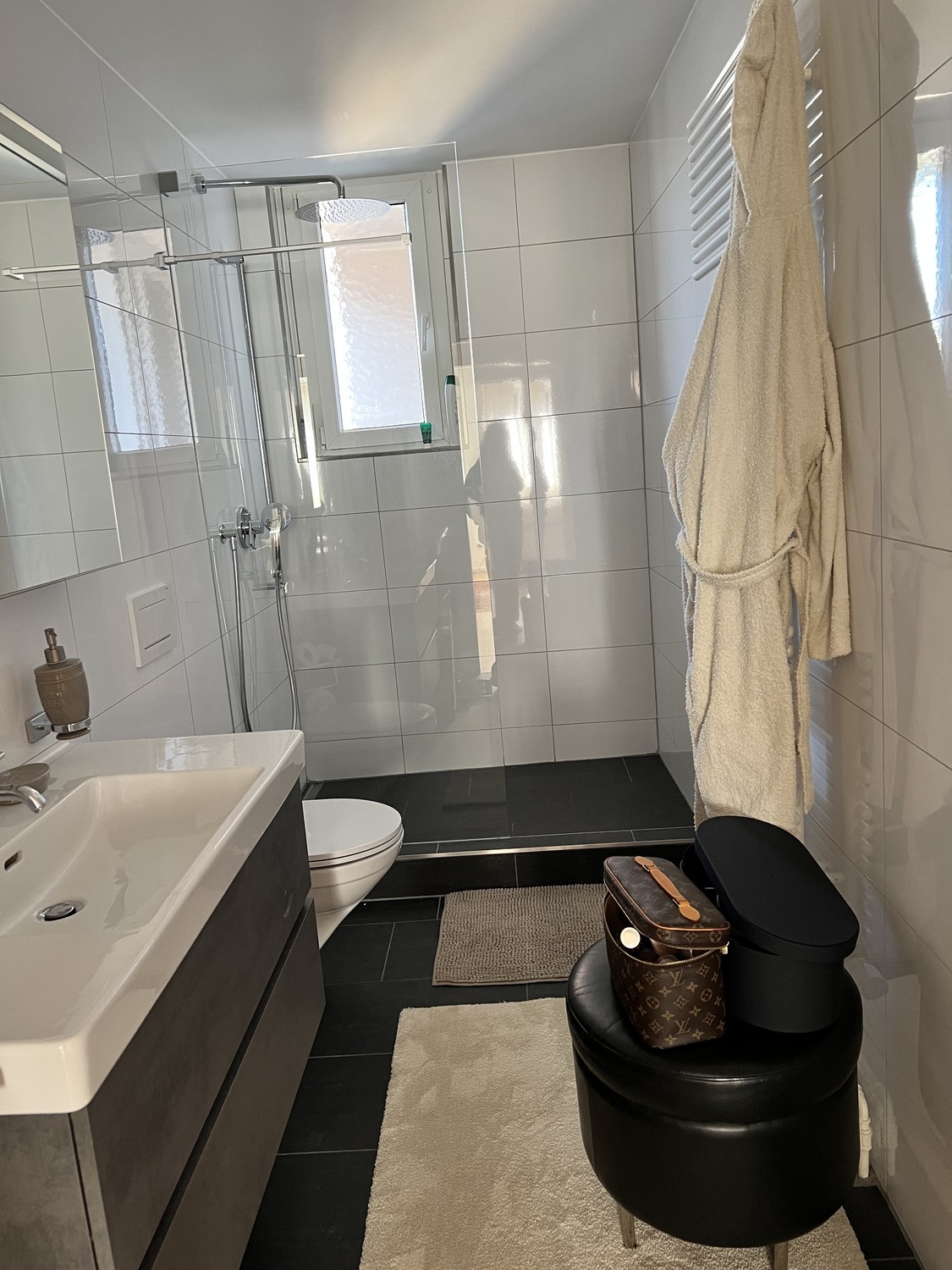 2-Zimmer-Wohnung, Foto 3 von 9