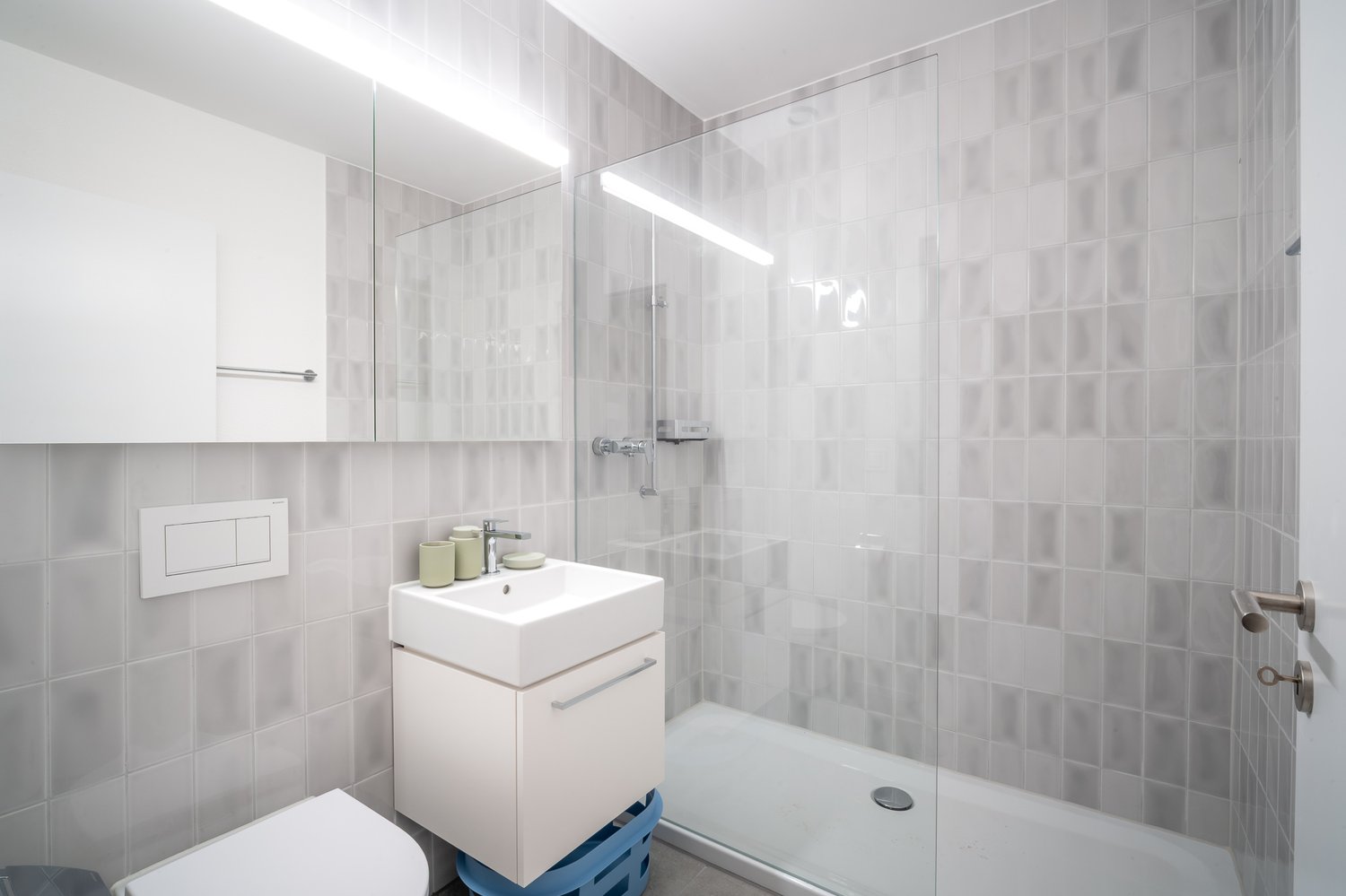 2 ½ Zimmer möblierte Wohnung (9)